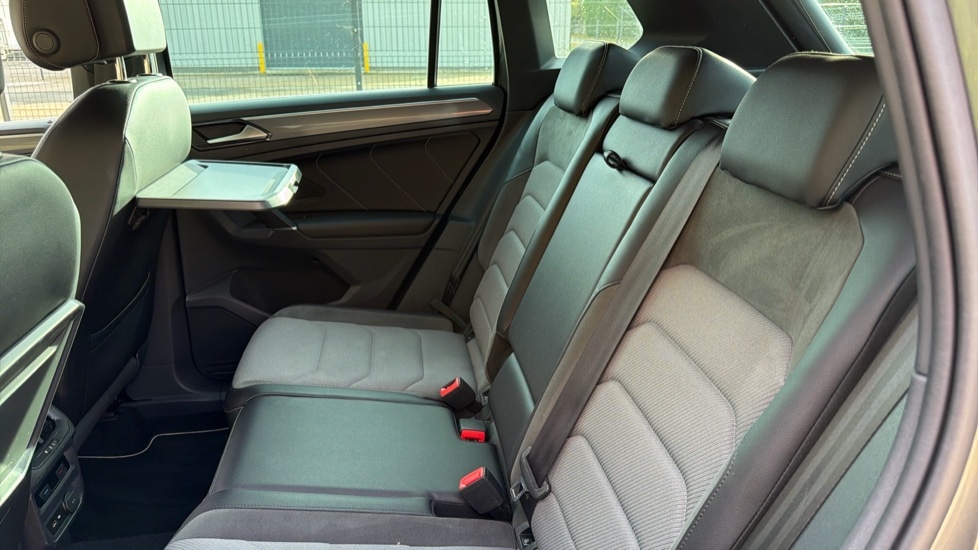 Used Volkswagen Tiguan 2018 for sale - 76623428: Photo 14