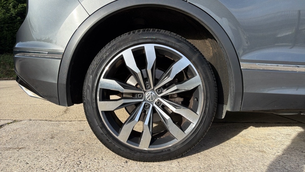 Used Volkswagen Tiguan 2018 for sale - 76623428: Photo 19