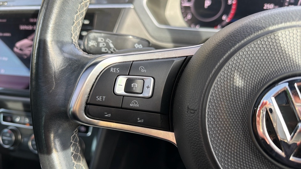 Used Volkswagen Tiguan 2018 for sale - 76623428: Photo 23