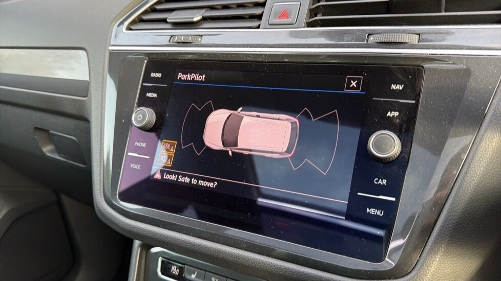 Used Volkswagen Tiguan 2018 for sale - 76623428: Photo 26