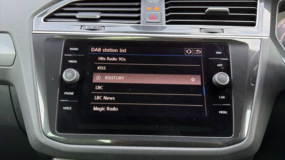 Used Volkswagen Tiguan 2018 for sale - 76623428: Photo 37