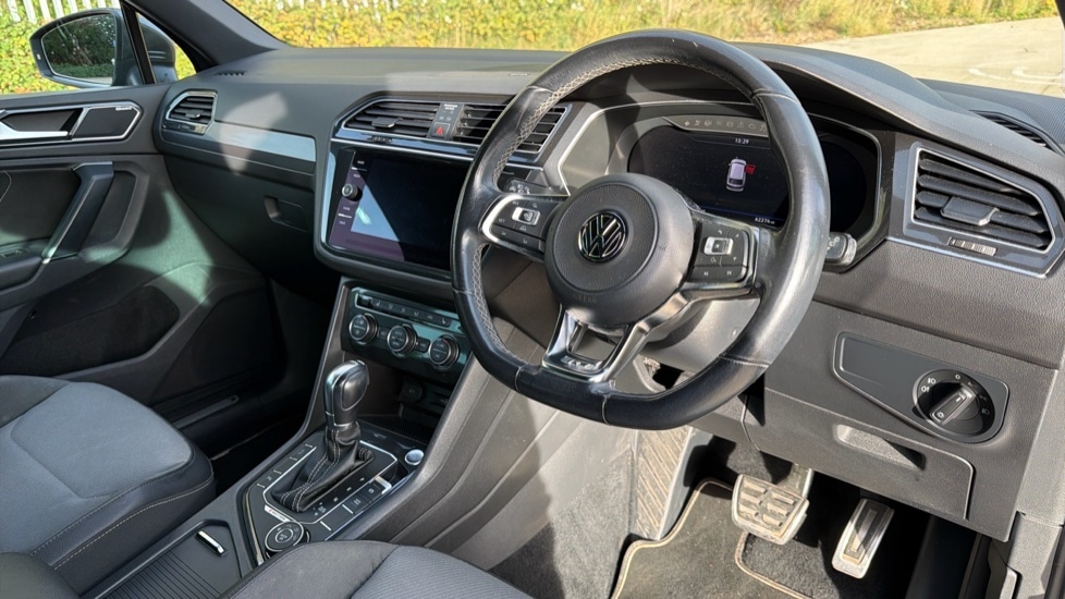 Used Volkswagen Tiguan 2018 for sale - 76623428: Photo 9