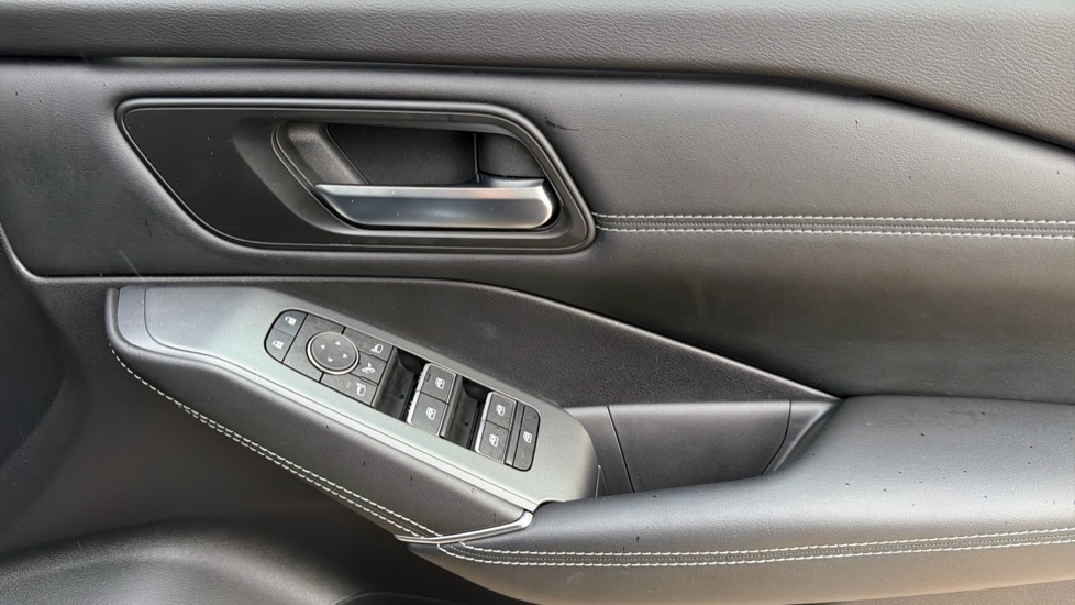 Used Nissan Qashqai 2024 for sale - 76338765: Photo 31