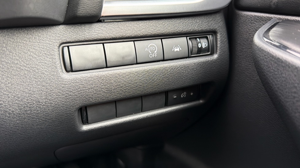 Used Nissan Qashqai 2023 for sale - 76539861: Photo 17