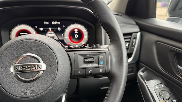 Used Nissan Qashqai 2021 for sale - 76272952: Photo 25