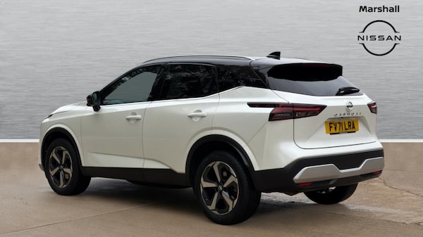 Used Nissan Qashqai 2021 for sale - 76272952: Photo 2