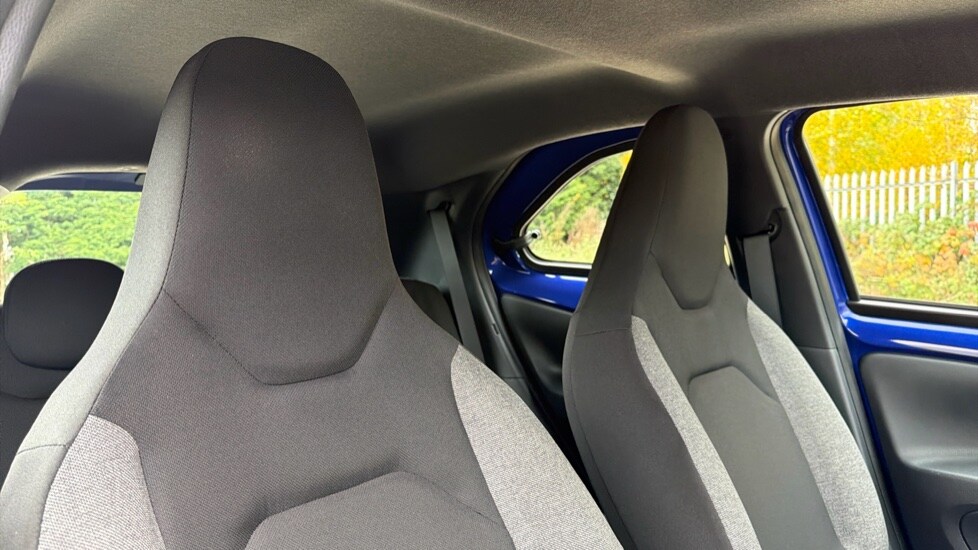 Used Toyota Aygo X 2024 for sale - 76428013: Photo 33