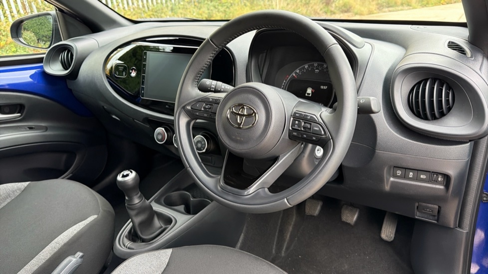Used Toyota Aygo X 2024 for sale - 76428013: Photo 9