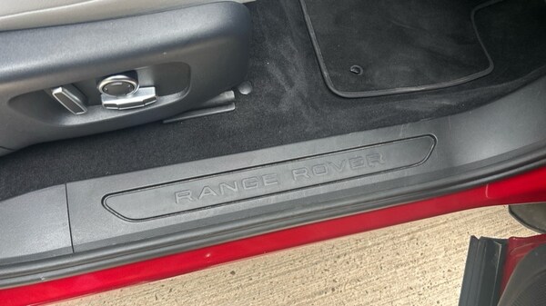 Used Land Rover Range Rover Evoque 2021 for sale - 75558755: Photo 36