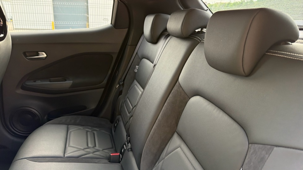 Used Nissan Juke 2024 for sale - 76140392: Photo 21