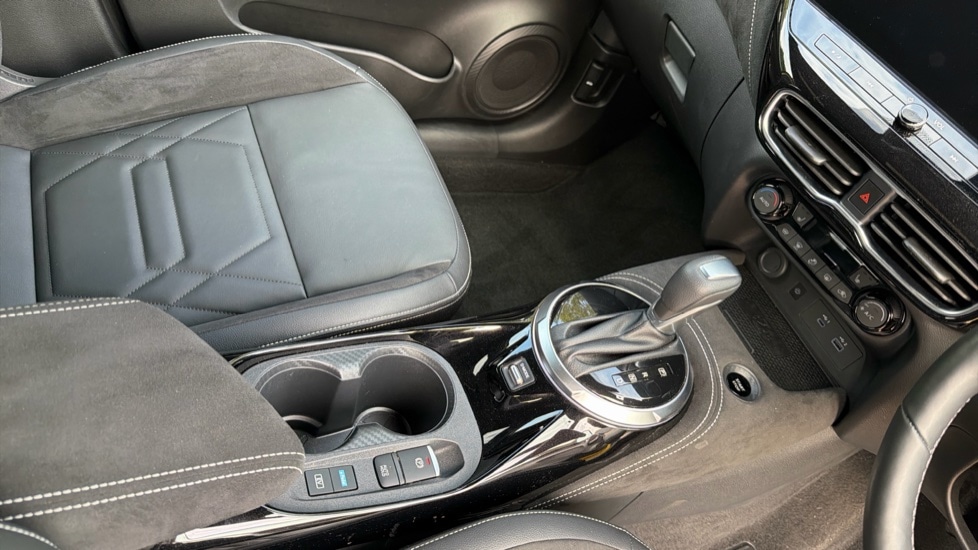Used Nissan Juke 2024 for sale - 76140392: Photo 29