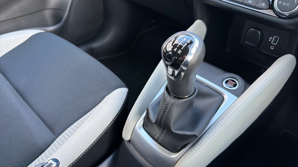 Used Nissan Micra 2023 for sale - 77060683: Photo 30