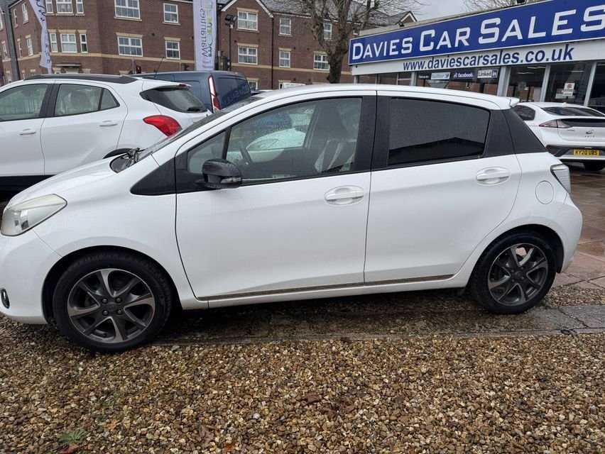 Used Toyota Yaris 2013 for sale - 77748098: Photo 6