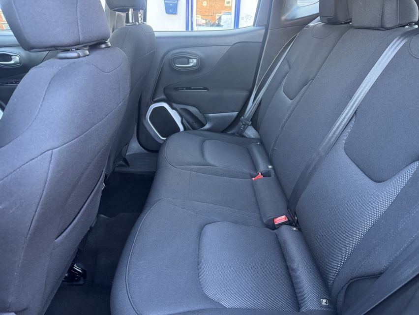 Used Jeep Renegade 2018 for sale - 77734159: Photo 6