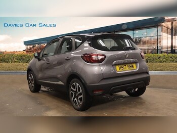 Used Renault Captur 2017 for sale - 77583446: Photo