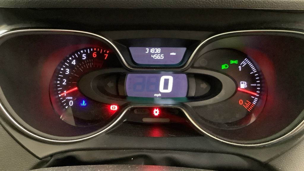 Used Renault Captur 2017 for sale - 77583446: Photo 9