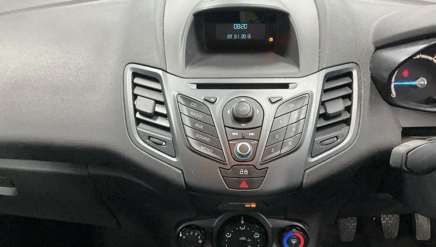 Used Ford Fiesta 2013 for sale - 77981603: Photo 9