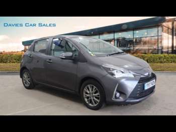 2017 (17) - 1.5 VVT-i Icon Hatchback 5dr Petrol CVT Euro 6 (111 ps)