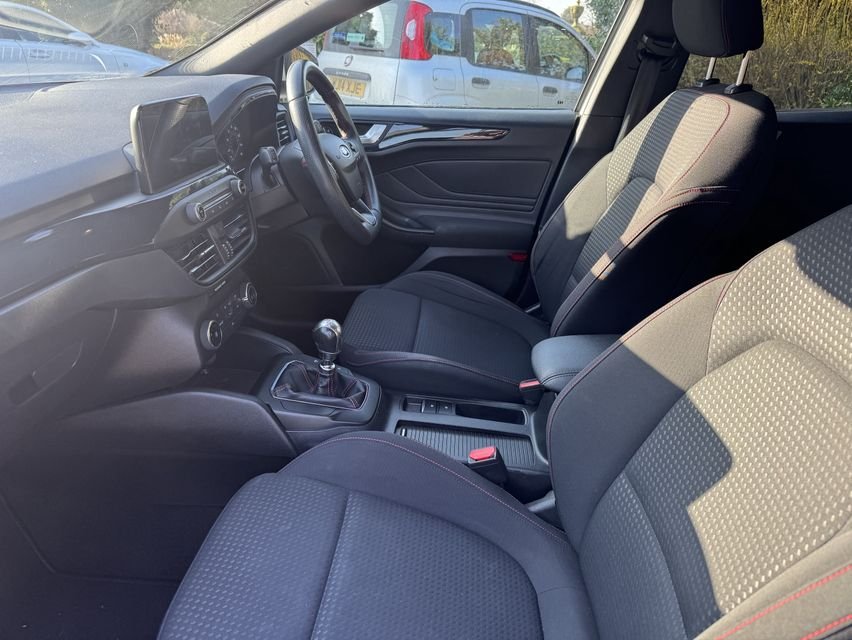 Used Ford Focus 2019 for sale - 77748852: Photo 5