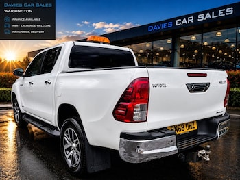Used Toyota Hilux 2018 for sale - 79562393: Photo