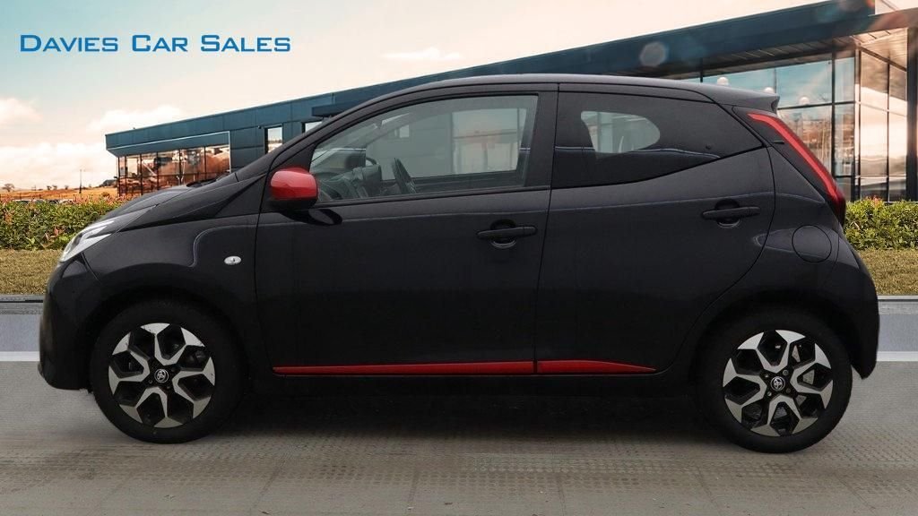 Used Toyota AYGO 2021 for sale - 77250458: Photo 5