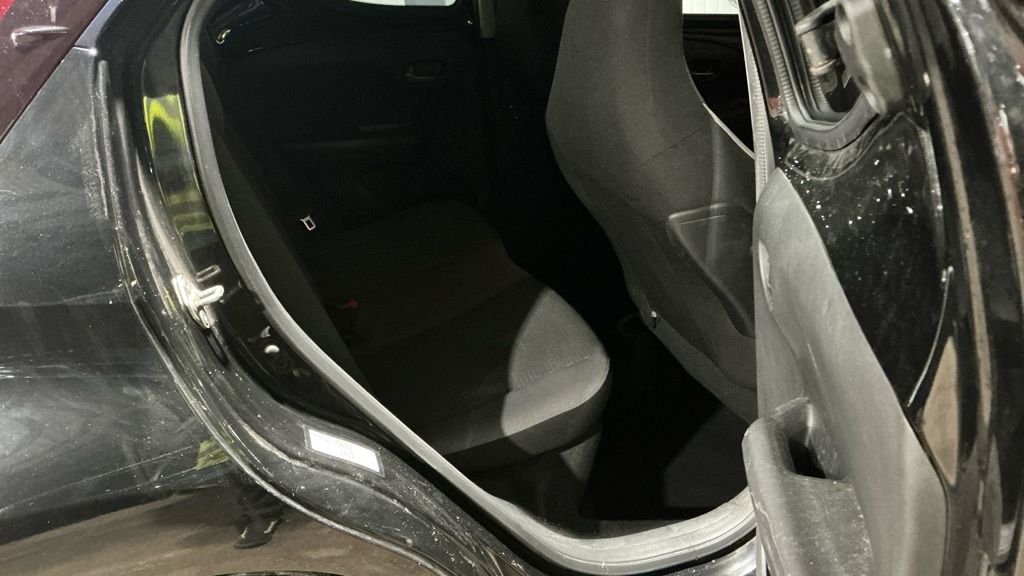 Used Toyota AYGO 2021 for sale - 77250458: Photo 6