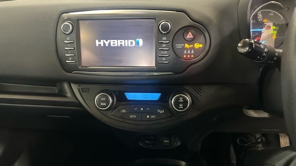 Used Toyota Yaris 2018 for sale - 76202983: Photo 10