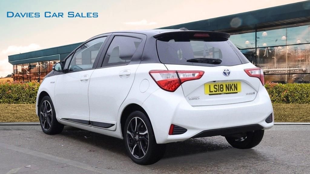 Used Toyota Yaris 2018 for sale - 76202983: Photo 3