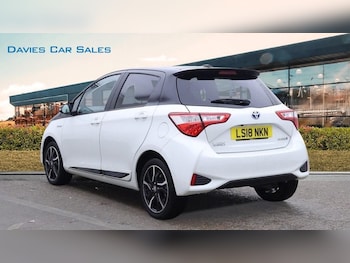 Used Toyota Yaris 2018 for sale - 76202983: Photo 3