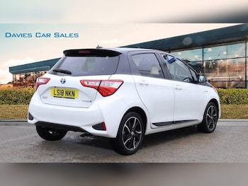 Used Toyota Yaris 2018 for sale - 76202983: Photo 4