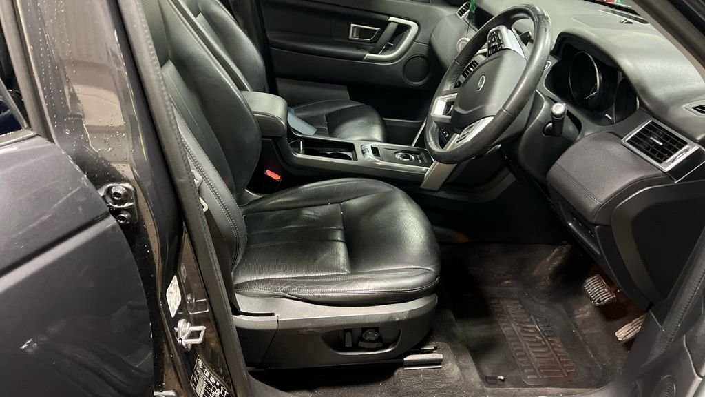 Used Land Rover Discovery Sport 2019 for sale - 77133509: Photo 8