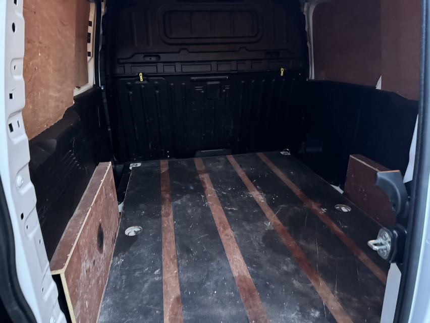 Used Peugeot Partner 2020 for sale - 77133450: Photo 8