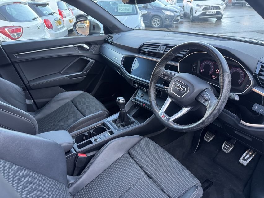 Used Audi Q3 2019 for sale - 76632593: Photo 20
