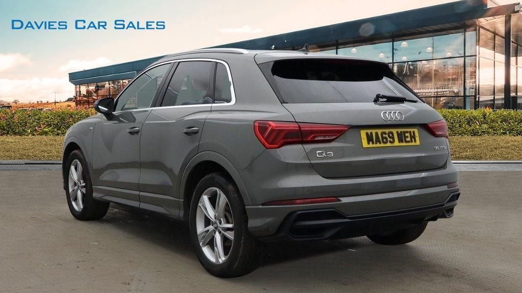 Used Audi Q3 2019 for sale - 76632593: Photo 3