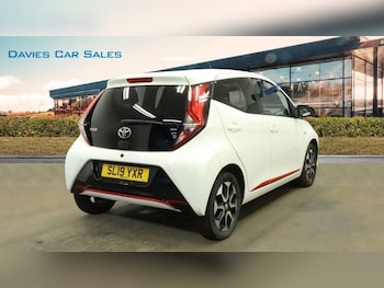Used Toyota AYGO 2019 for sale - 78003065: Photo