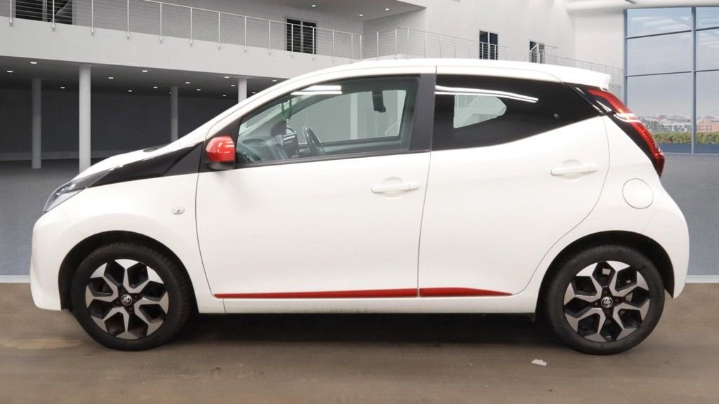 Used Toyota AYGO 2019 for sale - 78003065: Photo 6