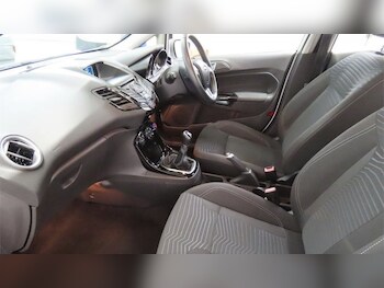 Used Ford Fiesta 2015 for sale - 78330996: Photo