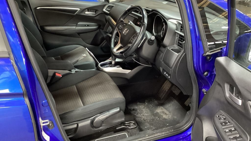 Used Honda Jazz 2018 for sale - 77250425: Photo 6