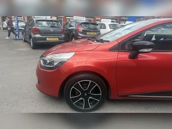 Used Renault Clio 2015 for sale - 79409173: Photo