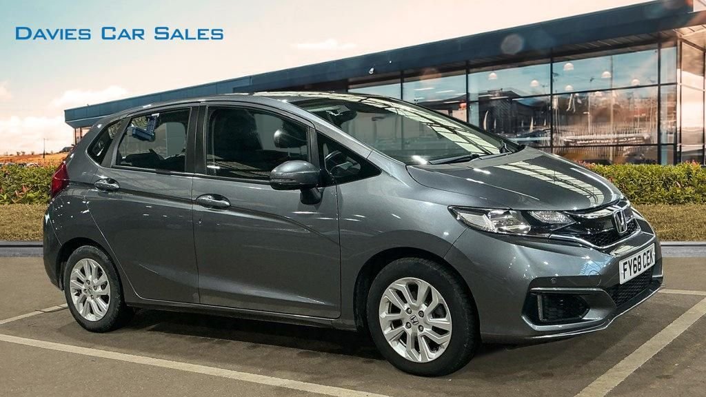 Used Honda Jazz 2018 for sale - 76080869: Photo 1