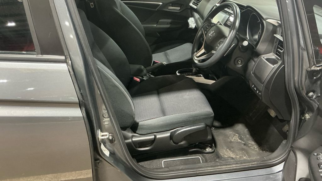 Used Honda Jazz 2018 for sale - 76080869: Photo 8