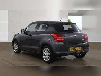 Used Suzuki Swift 2023 for sale - 78358648: Photo