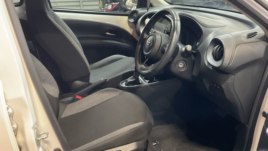Used Toyota Aygo X 2023 for sale - 77826768: Photo 8