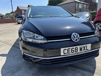 Used Volkswagen Golf 2018 for sale - 79197397: Photo