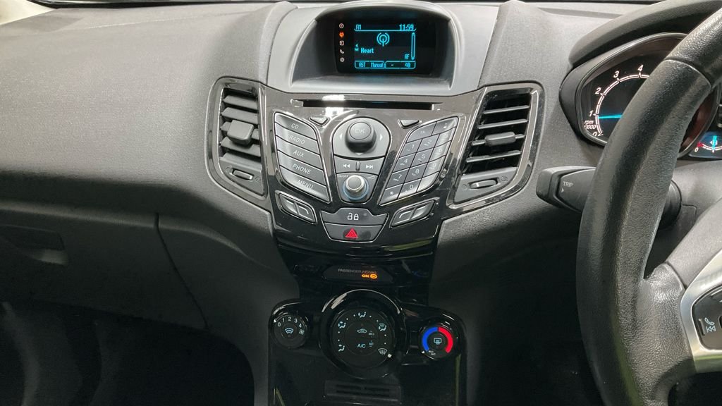 Used Ford Fiesta 2014 for sale - 77981608: Photo 10