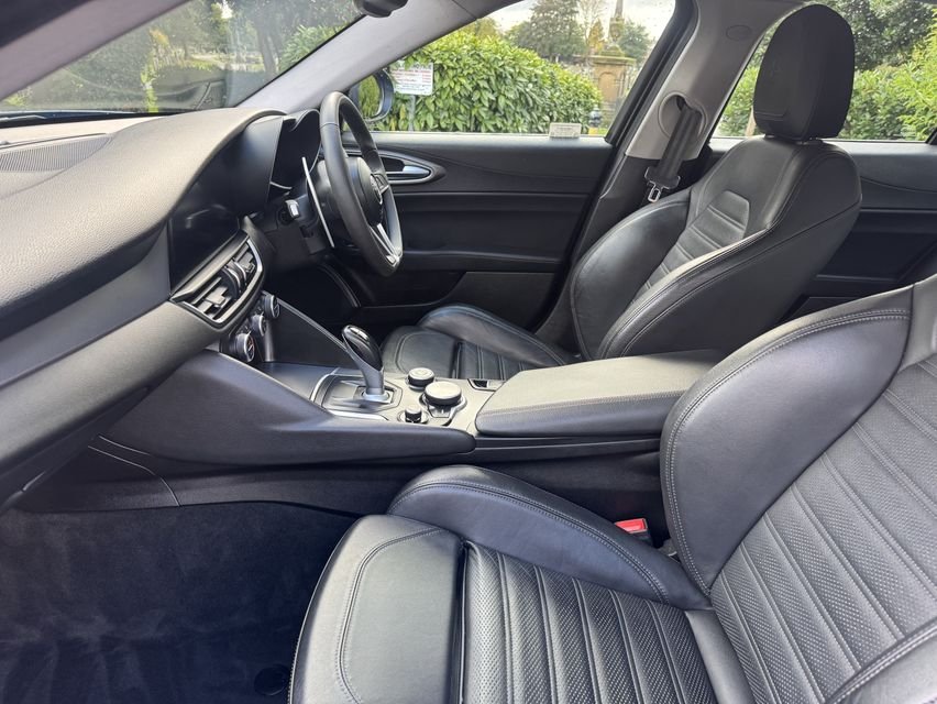 Used Alfa Romeo Giulia 2017 for sale - 76323029: Photo 6