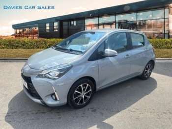 Used Toyota Yaris 2018 for sale - 74721420: Photo