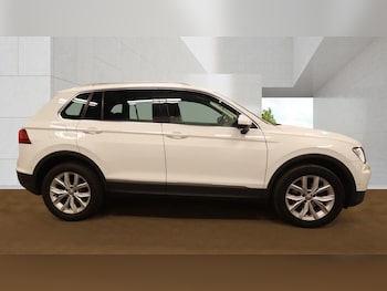Used Volkswagen Tiguan 2017 for sale - 79155327: Photo