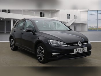 Used Volkswagen Golf 2019 for sale - 77835531: Photo