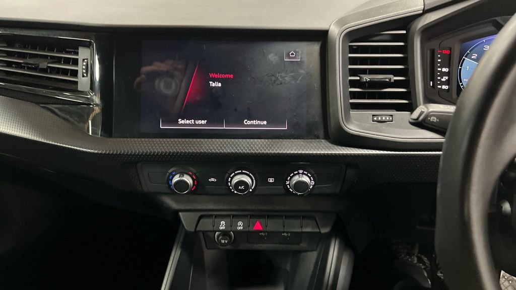 Used Audi A1 2022 for sale - 76617843: Photo 7